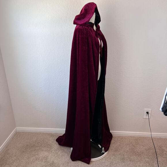 Vampire Halloween Costume Velvet Cloak Cape Hood Burgundy Red One Size Gothic - Picture 9 of 12